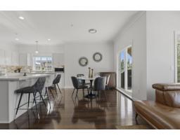 401 20281 53a Avenue, Langley, BC V3A3V6 Photo 10