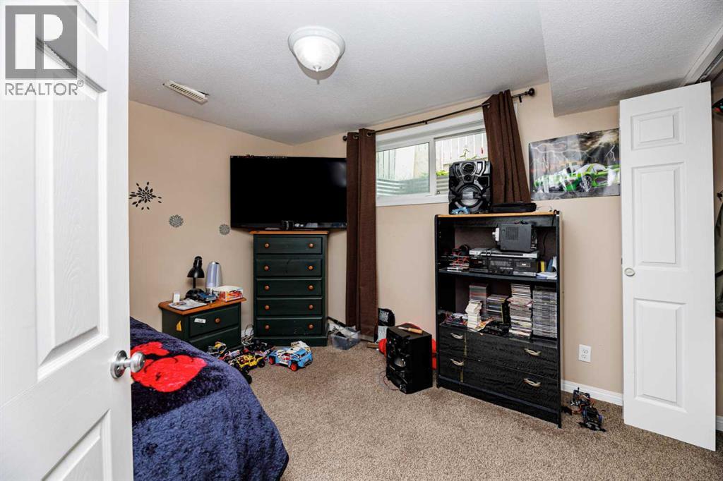 4618 55 Avenue, Lacombe