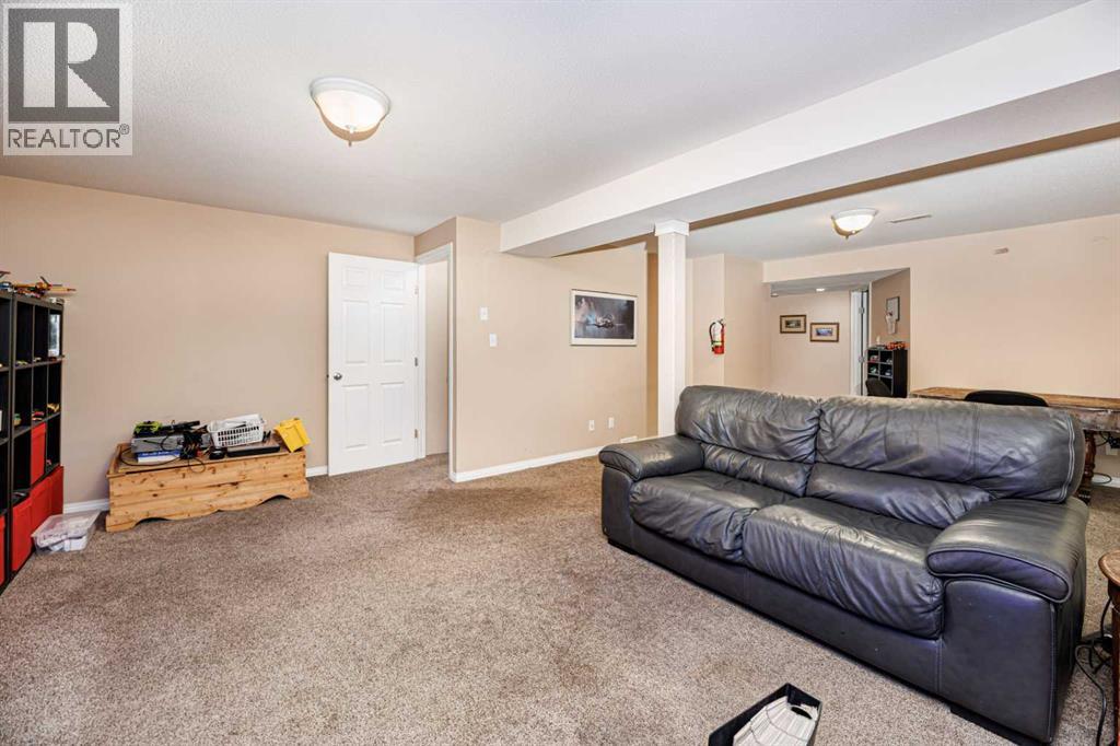 4618 55 Avenue, Lacombe