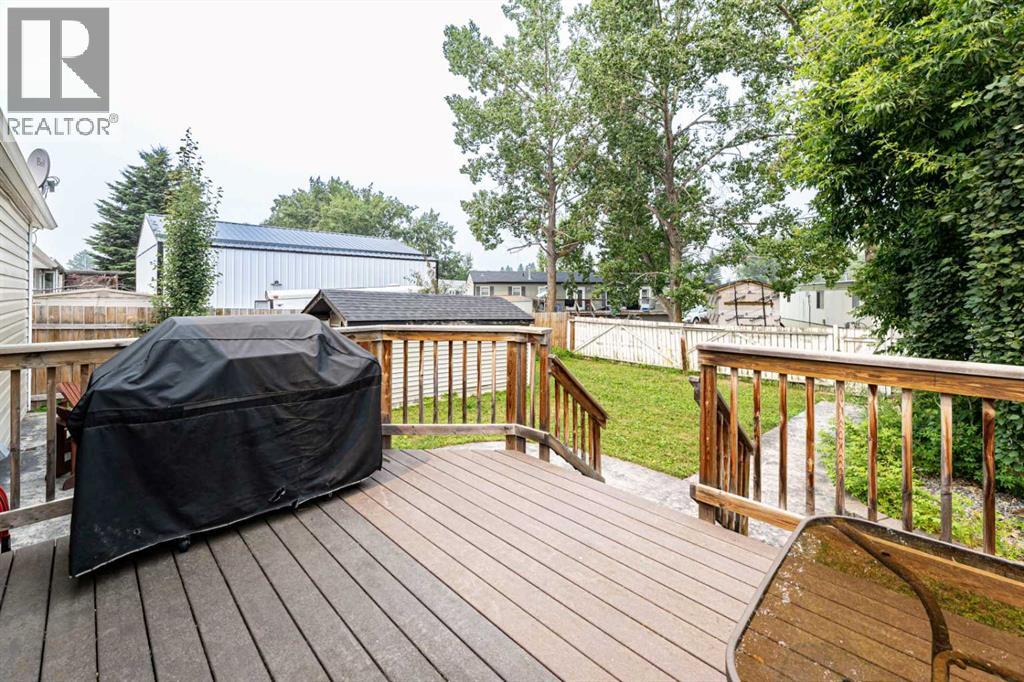 4618 55 Avenue, Lacombe