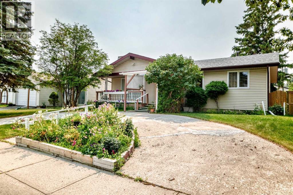 351 Cedarpark Drive SW, Cedarbrae, Calgary photo 3