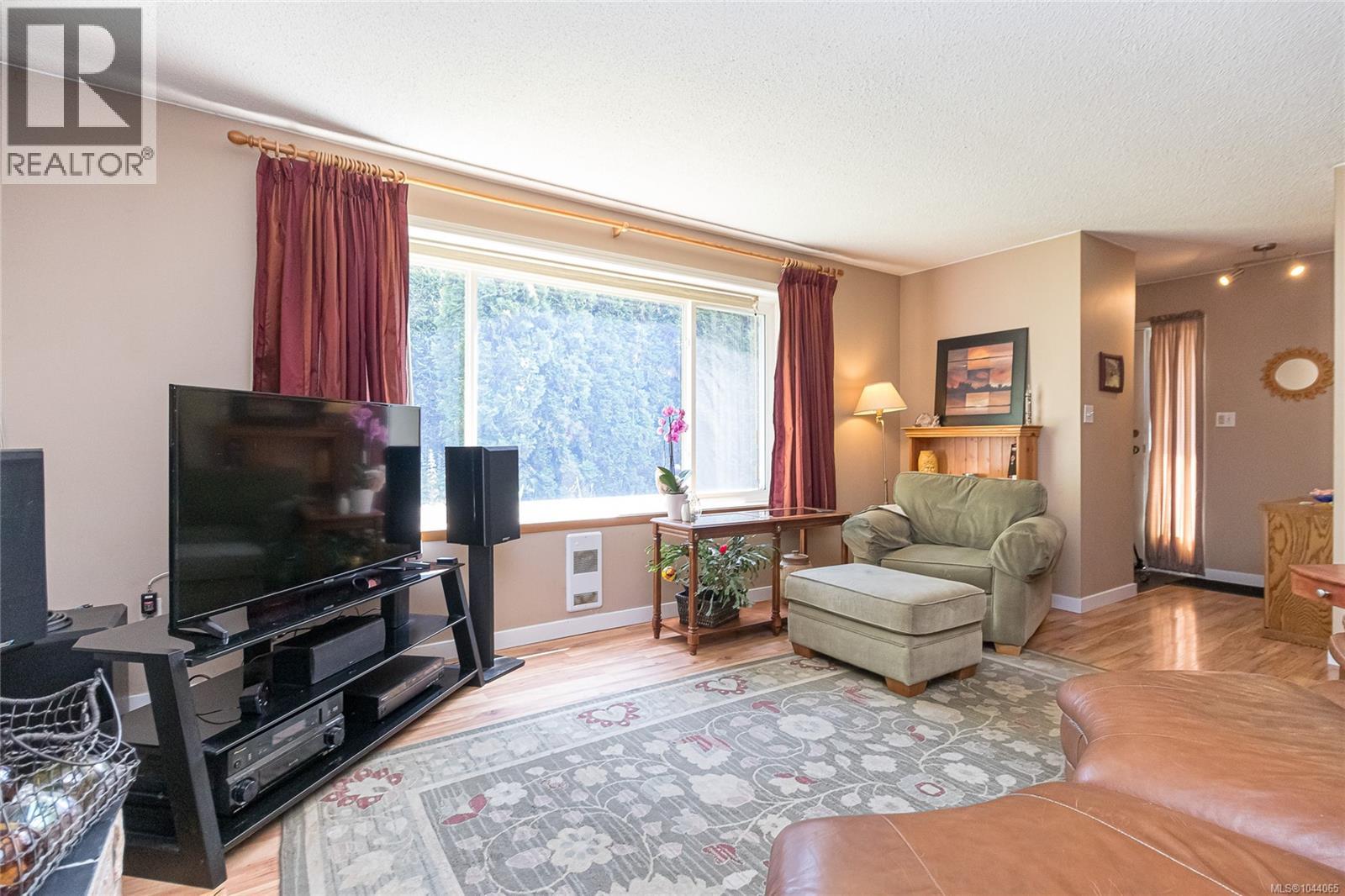 #9 6172 Alington Rd - Image 8