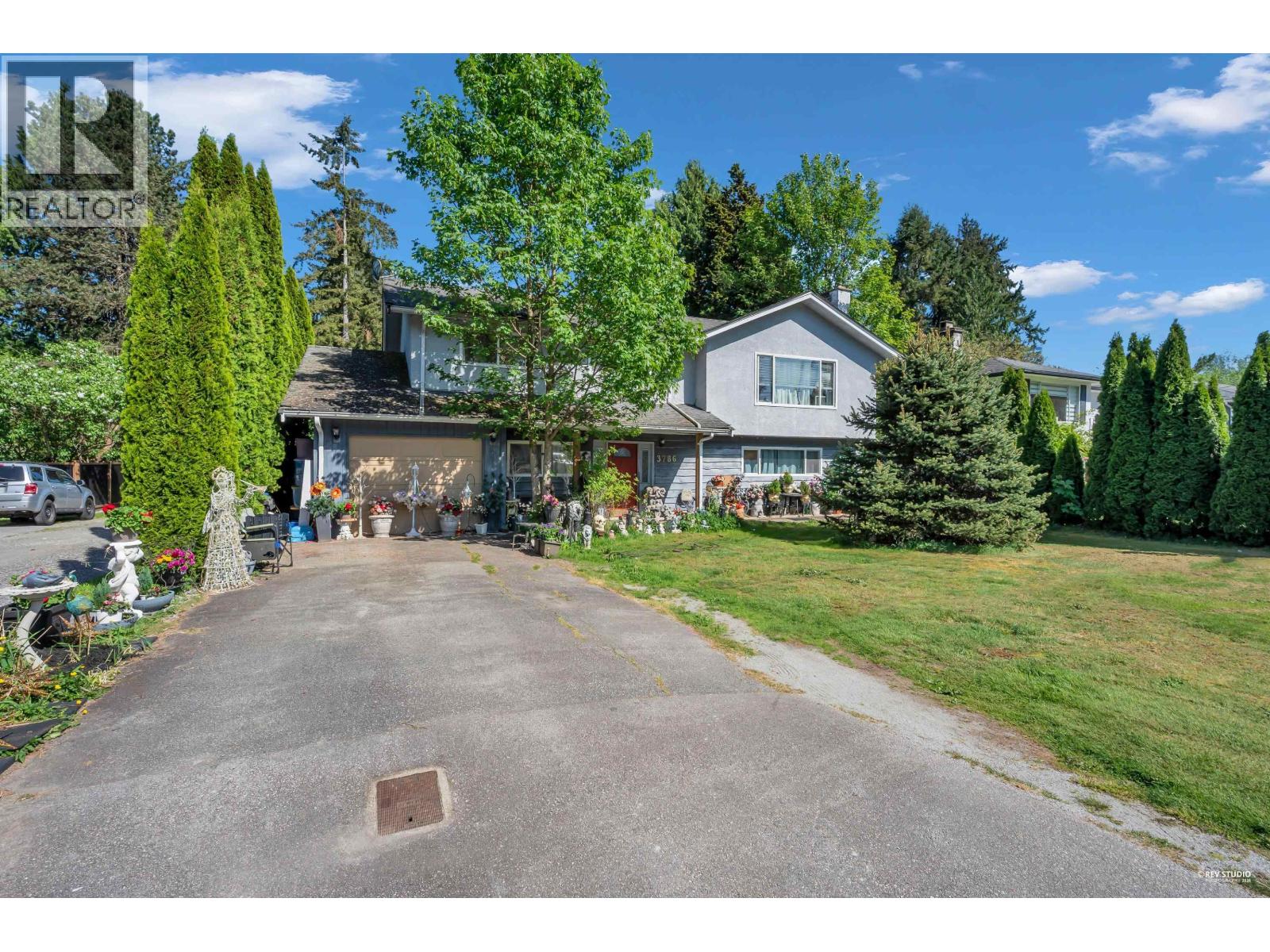 3786 KILLARNEY STREET, Port Coquitlam