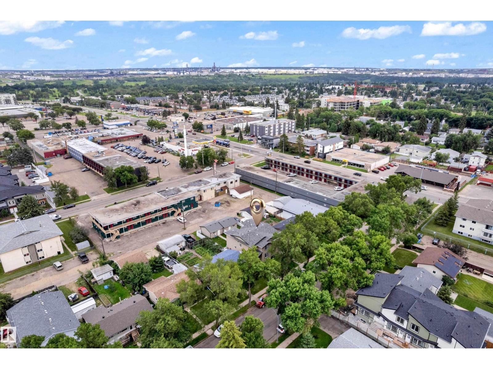 11817 37 ST NW - 50
