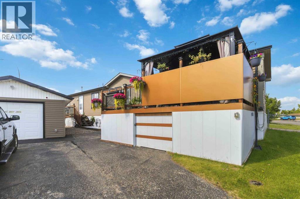185 Grey Crescent, Fort McMurray