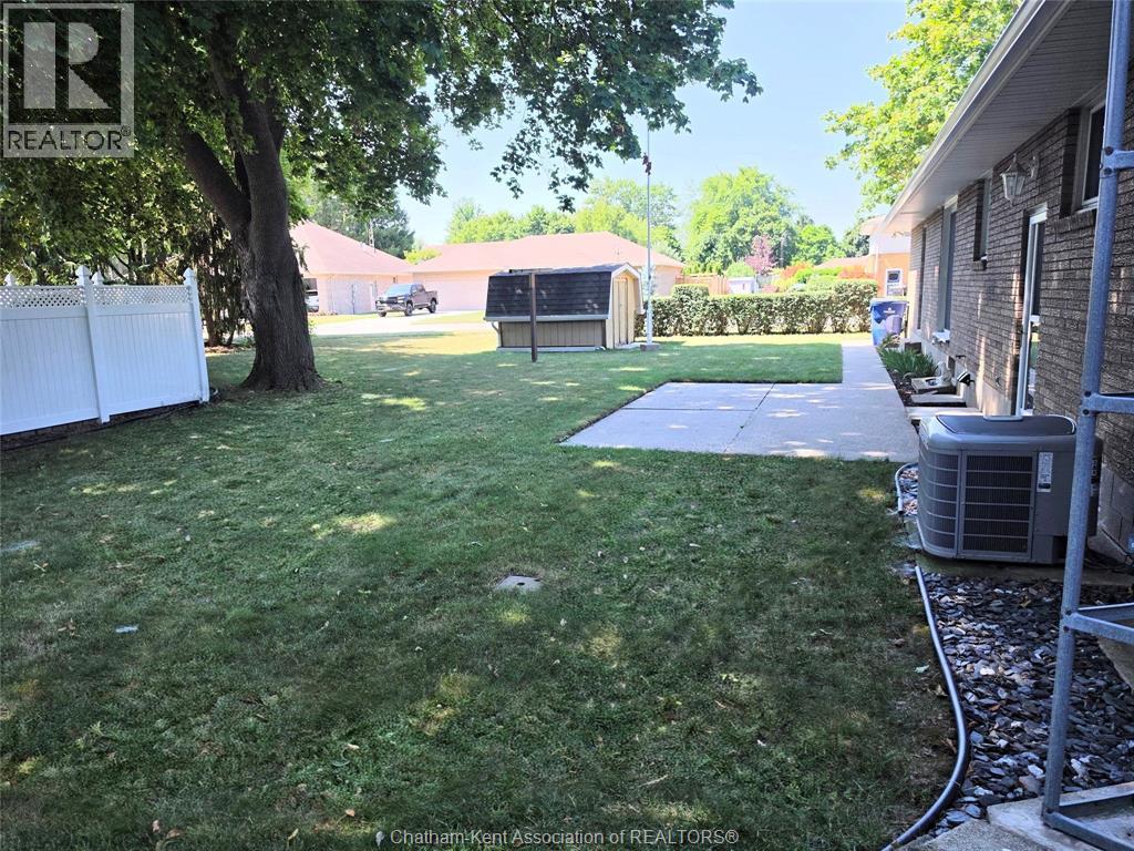 48 Ardleigh DRIVE - 26