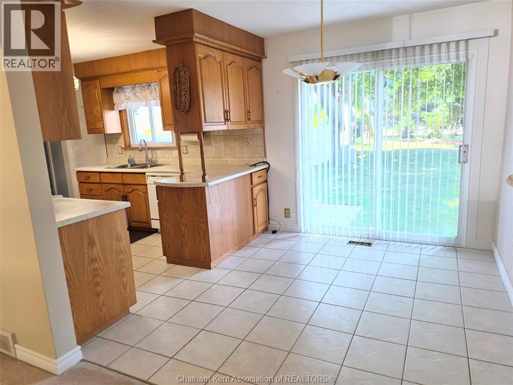 48 Ardleigh DRIVE - 7