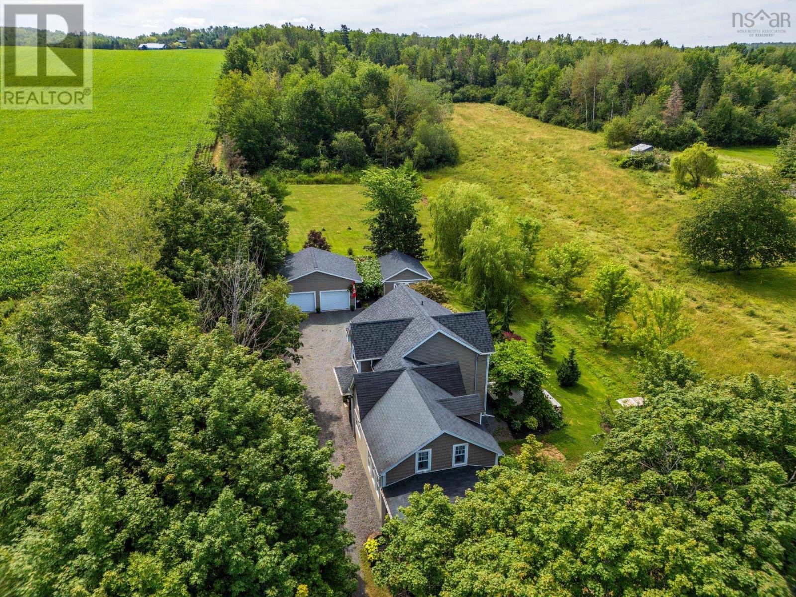 1820 Gaspereau River Road - 48