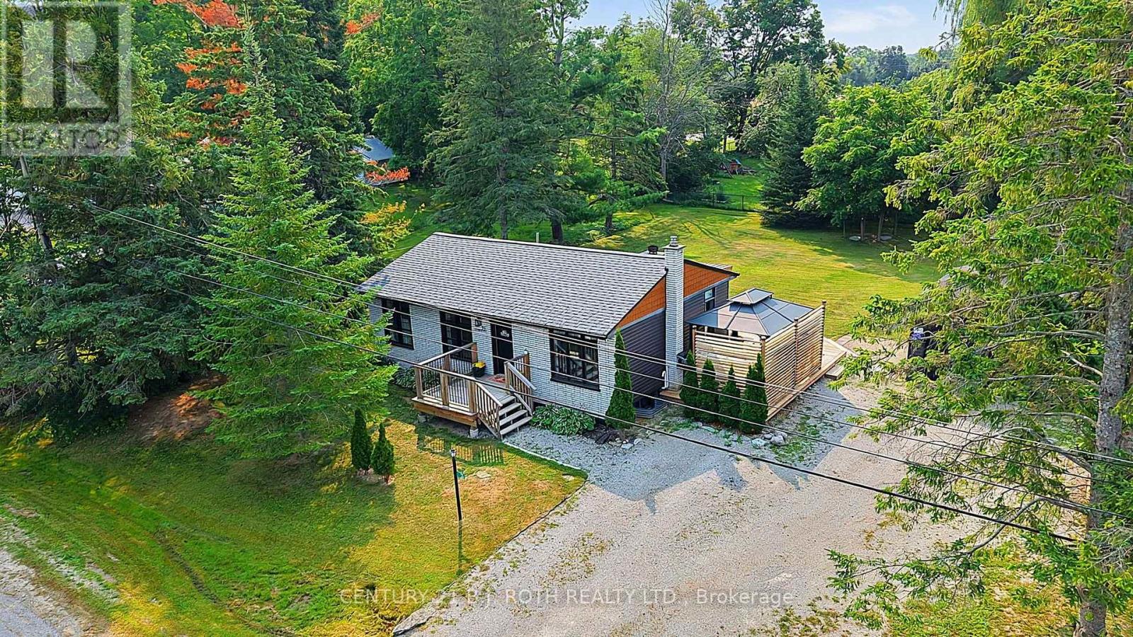 25 GLENGROVE AVENUE - 40