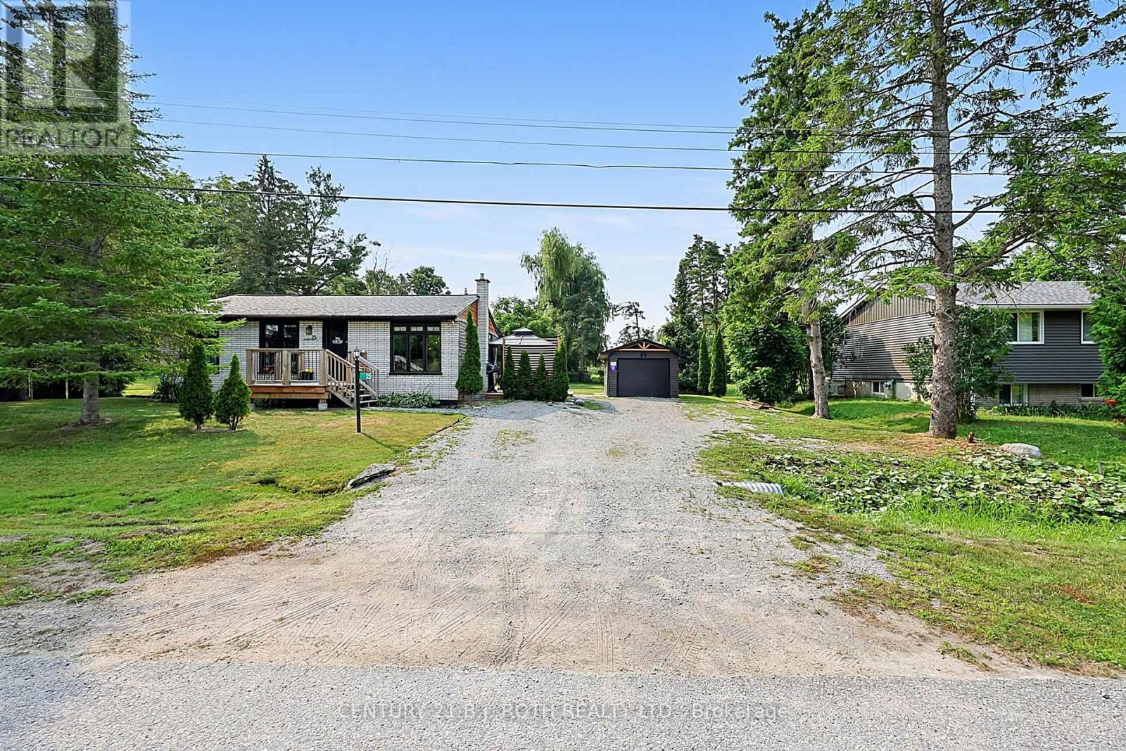 25 GLENGROVE AVENUE - 5