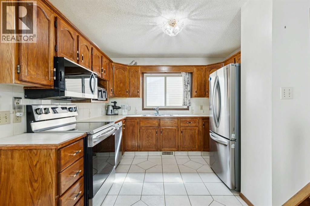 156 Falshire Close NE - Image 11