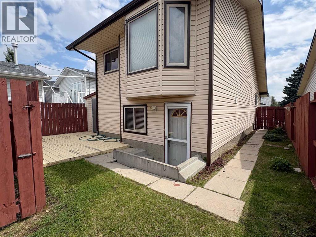 156 Falshire Close NE - Image 35