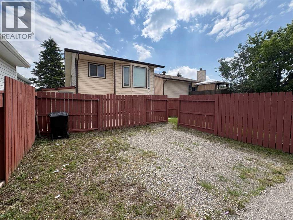 156 Falshire Close NE - Image 37