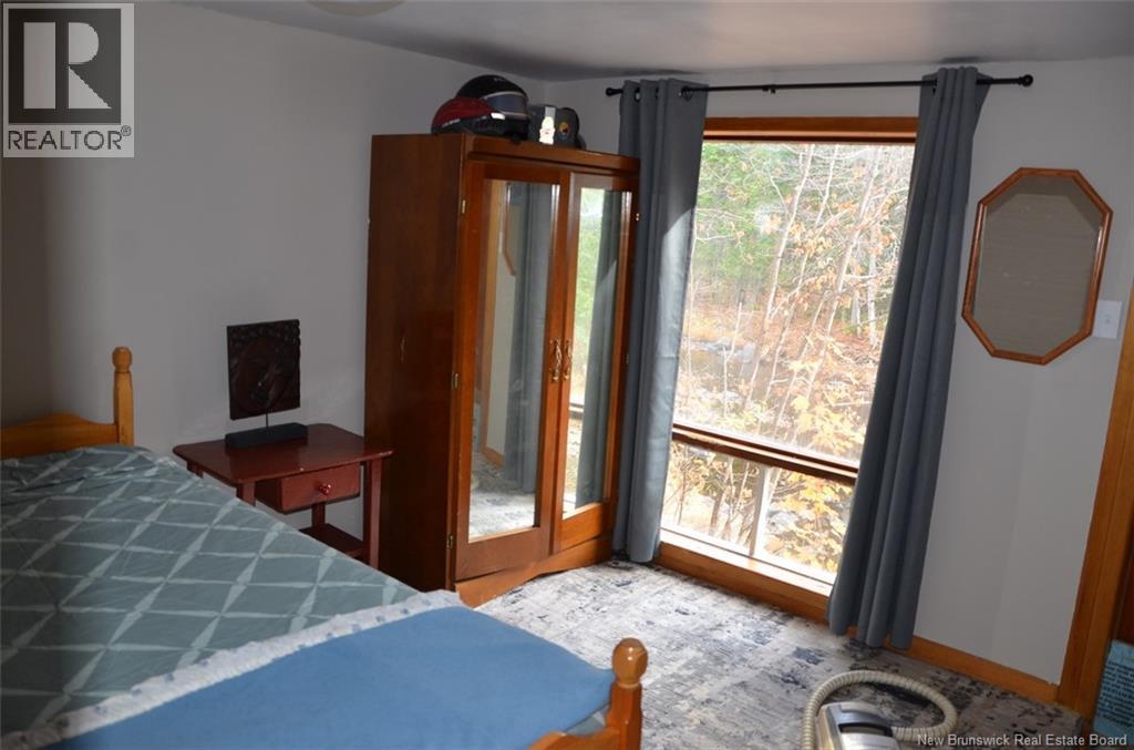 3075 Middle River Road - Image 25