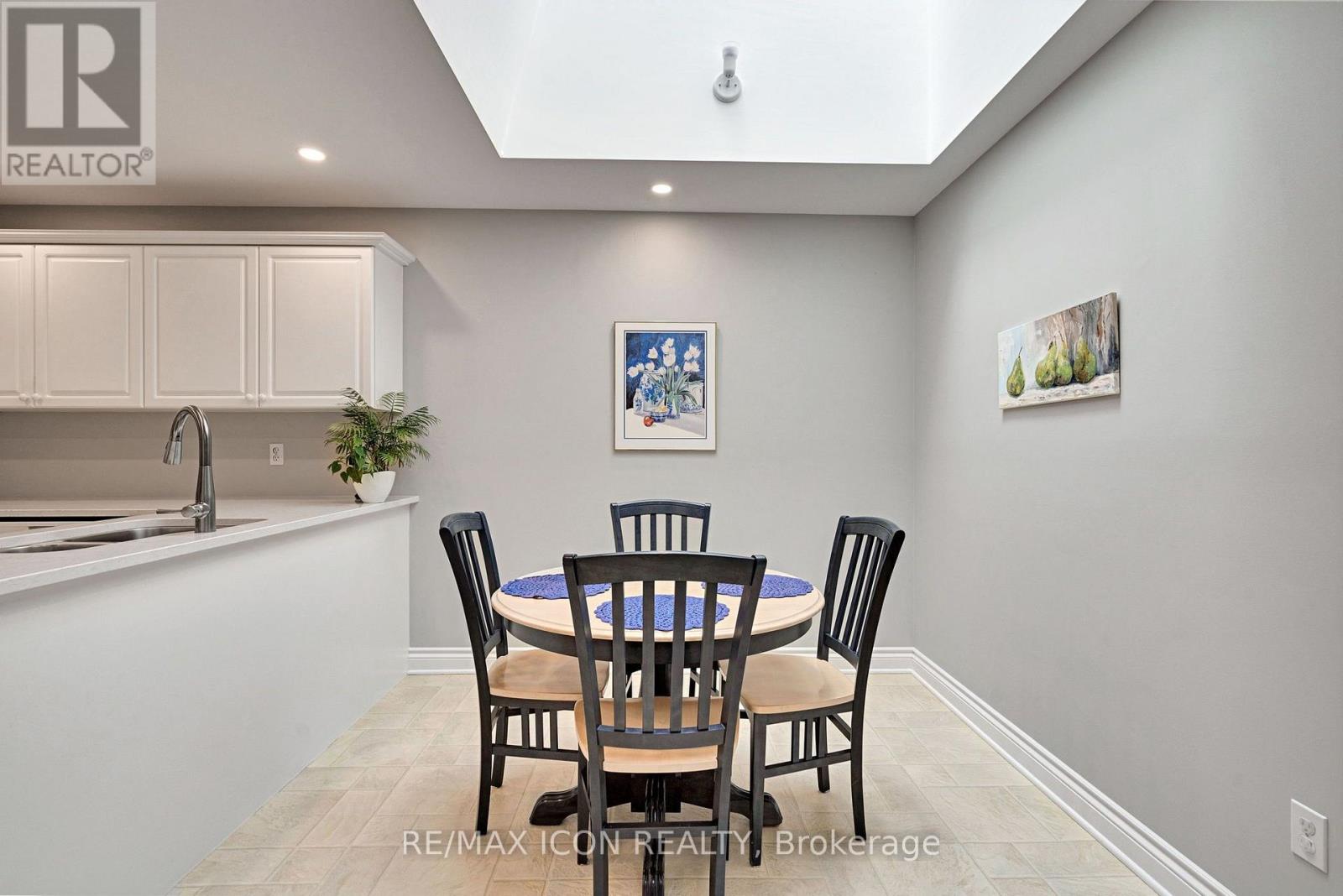 #17 1151 RIVERSIDE DRIVE - Image 12