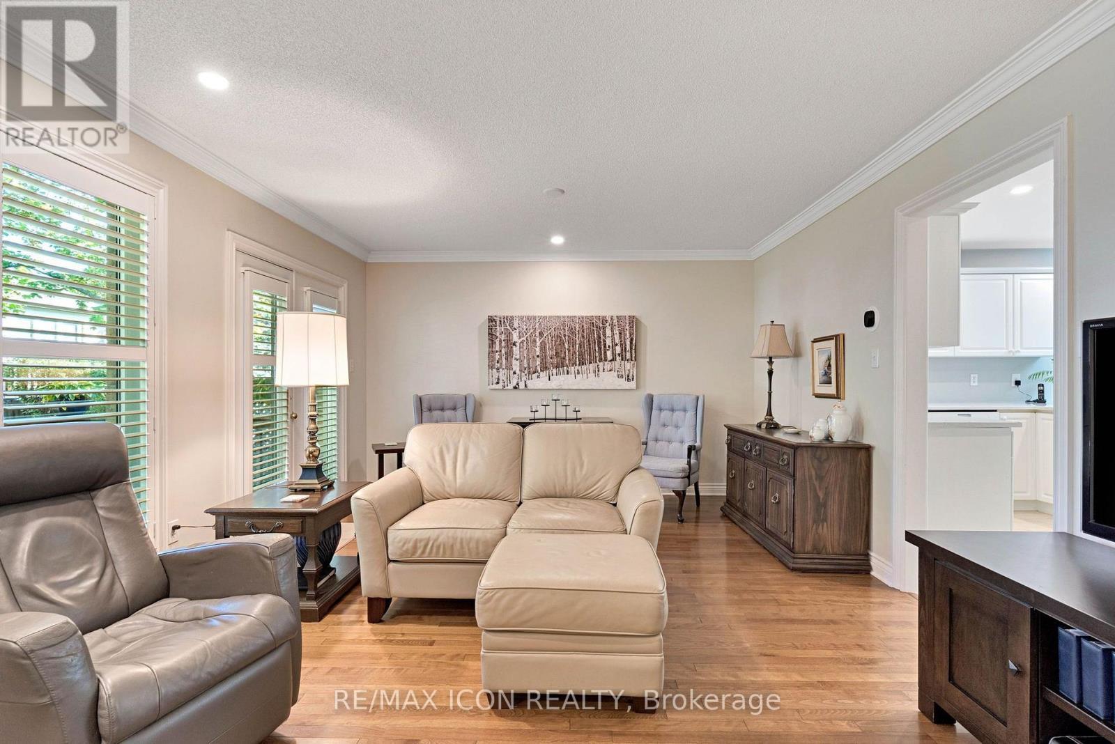 #17 1151 RIVERSIDE DRIVE - Image 8