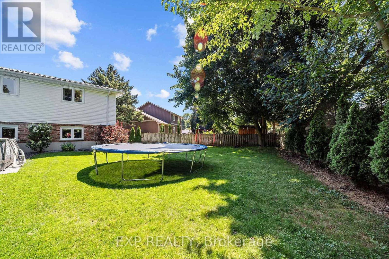 632 HOOVER PLACE - Image 30