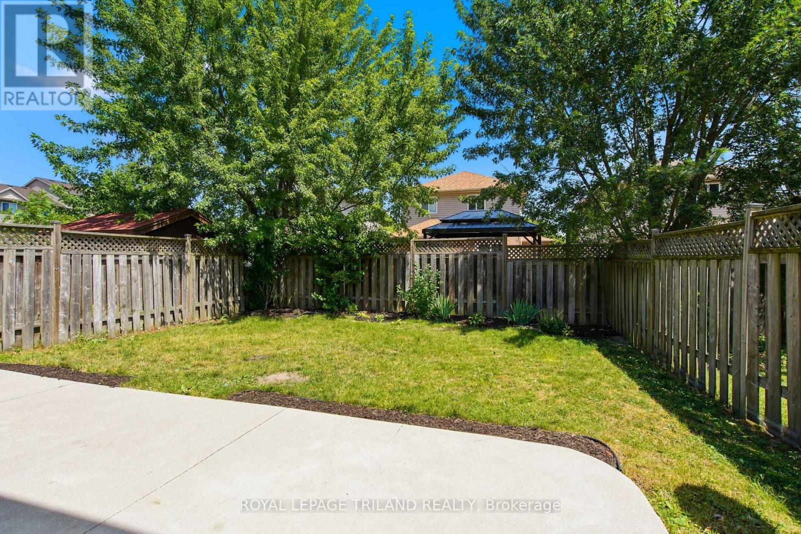 1942 BLOOM CRESCENT - Image 21