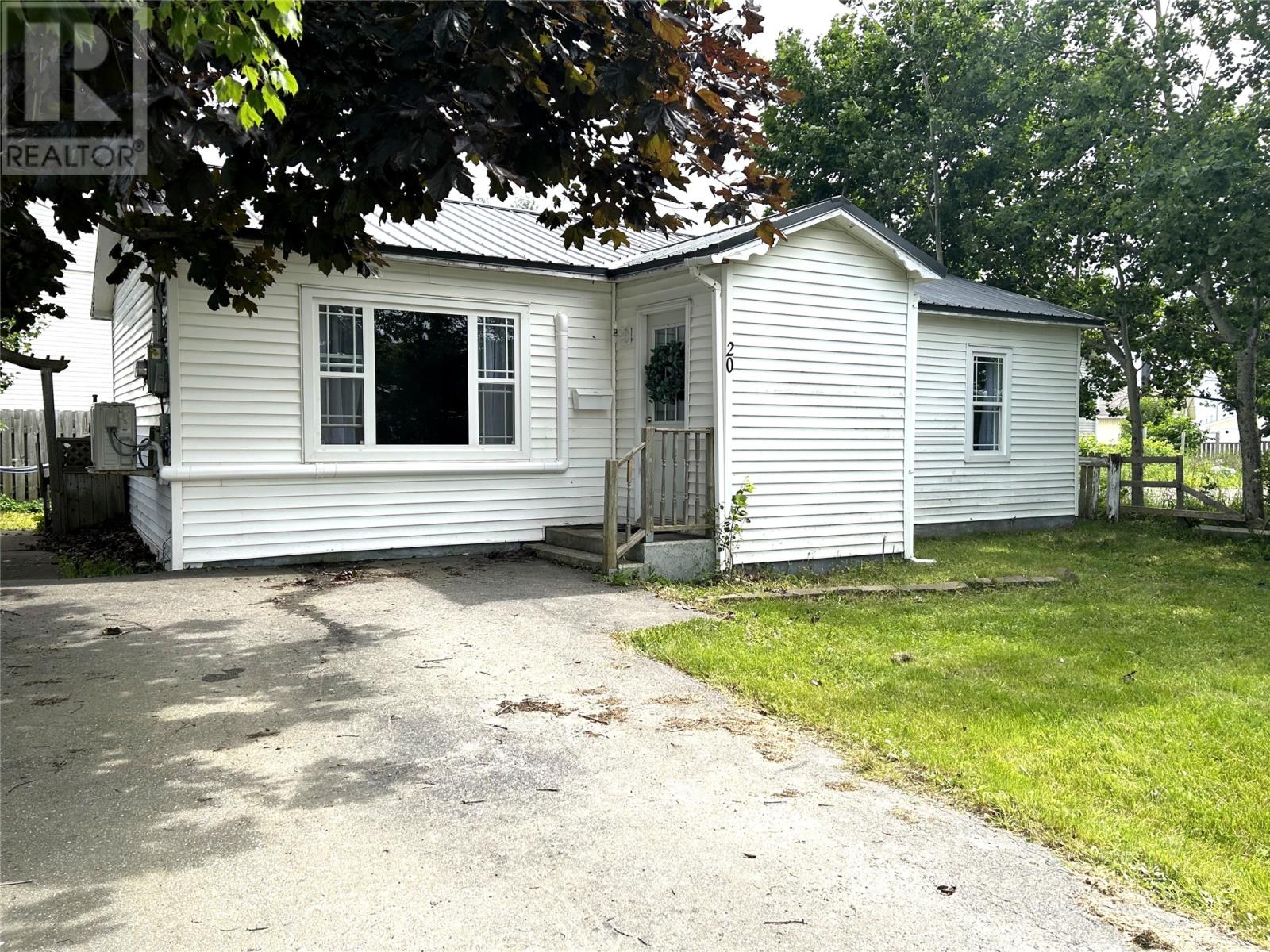 20 Sherwood Place