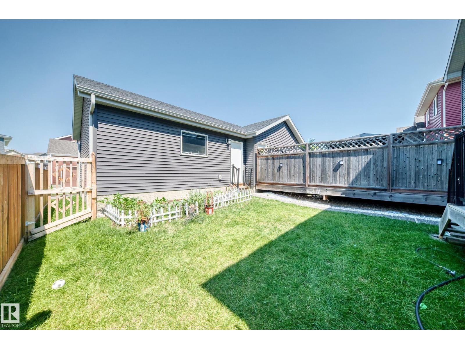 5280 21 AV SW - 38