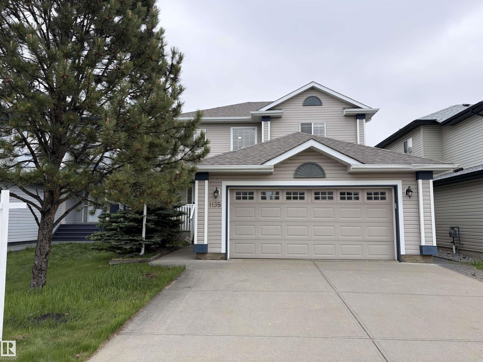 1135 112 ST SW, Rutherford (Edmonton), Edmonton photo 1