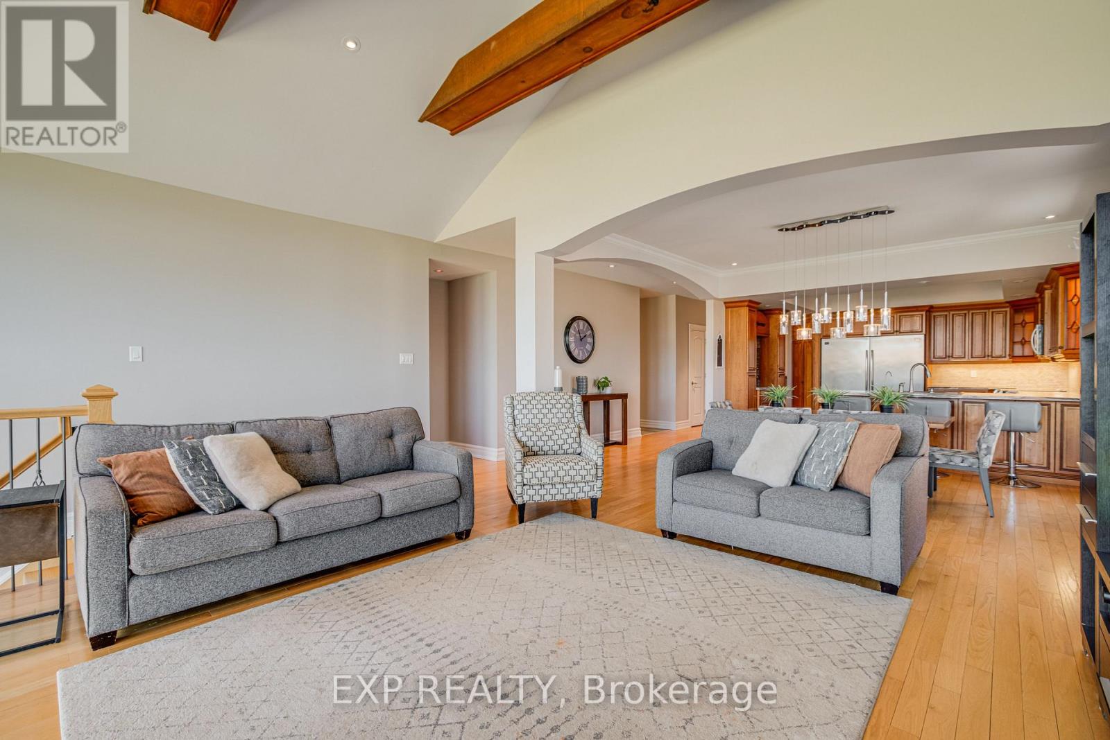 47 BEAVER LANE - Image 13
