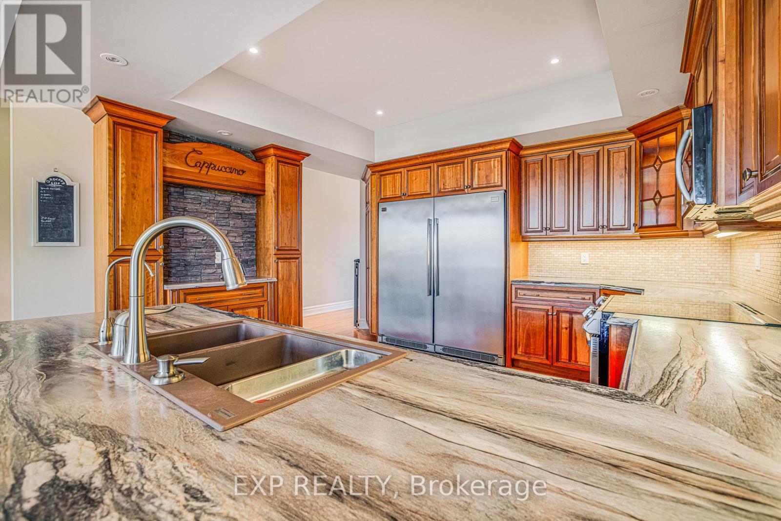 47 BEAVER LANE - Image 9