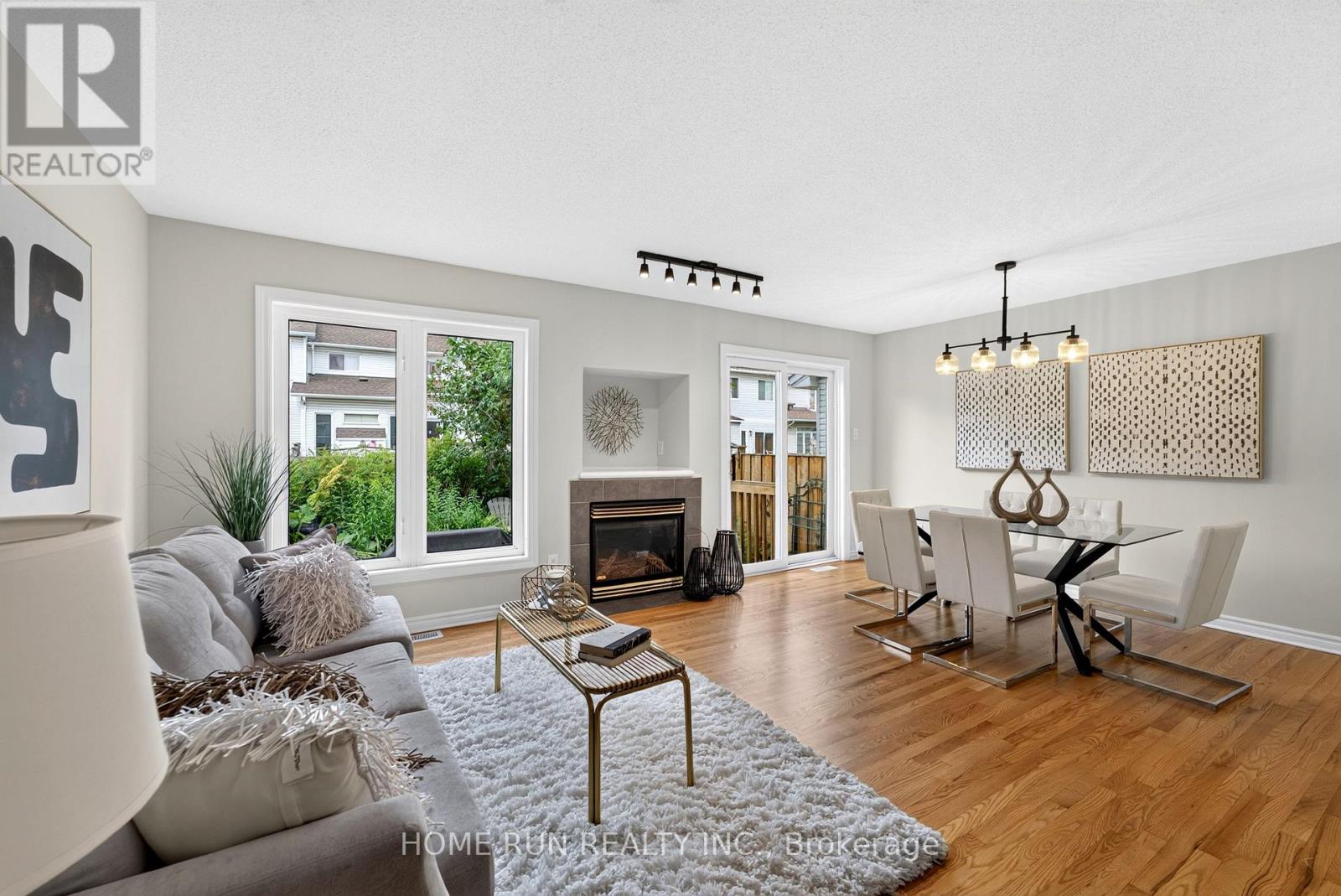 164 GRAY CRESCENT - 13