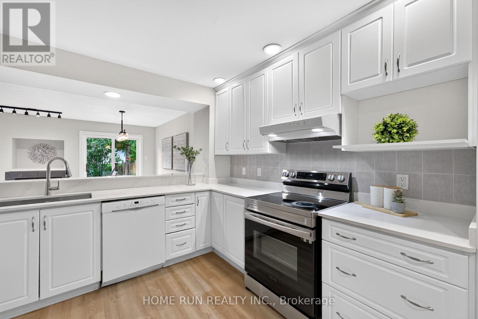 164 GRAY CRESCENT - 16