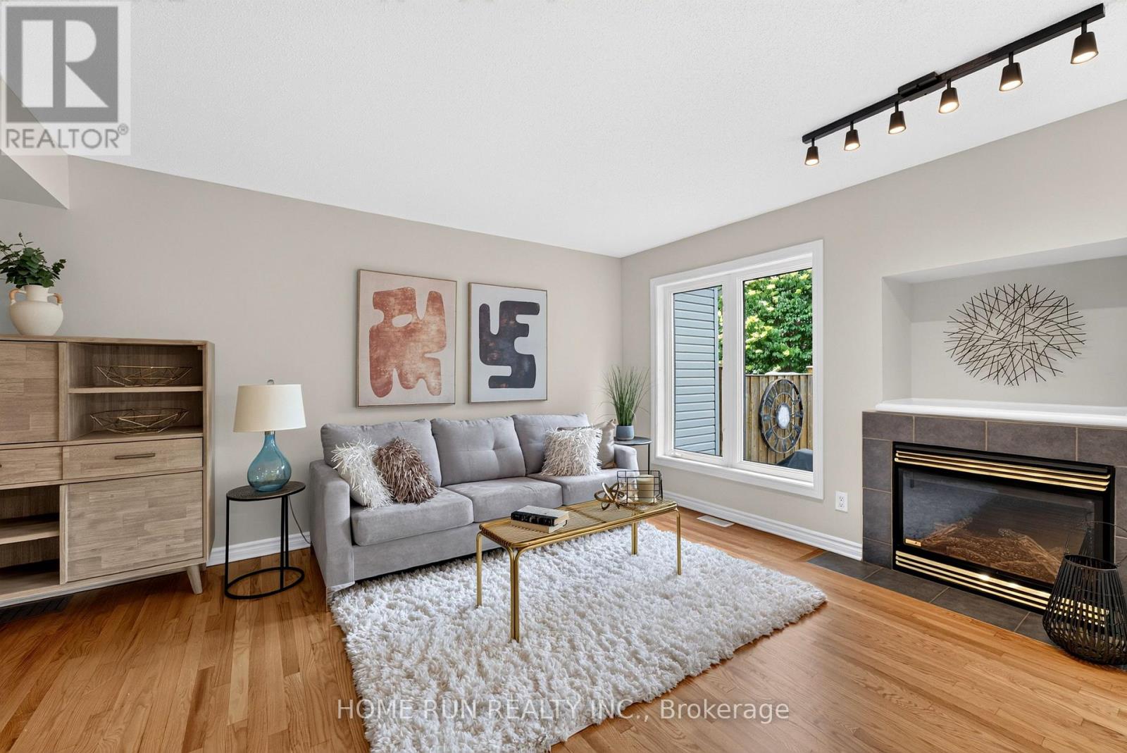164 GRAY CRESCENT - 9