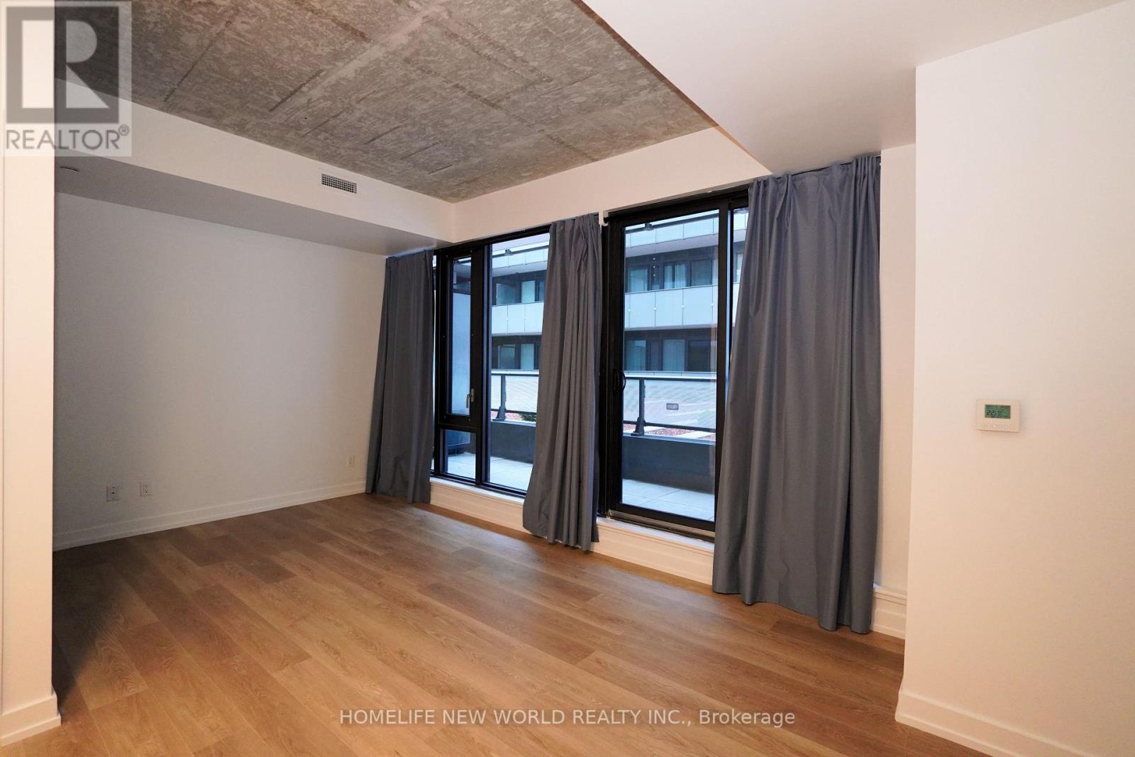 #233 161 ROEHAMPTON AVENUE - 12