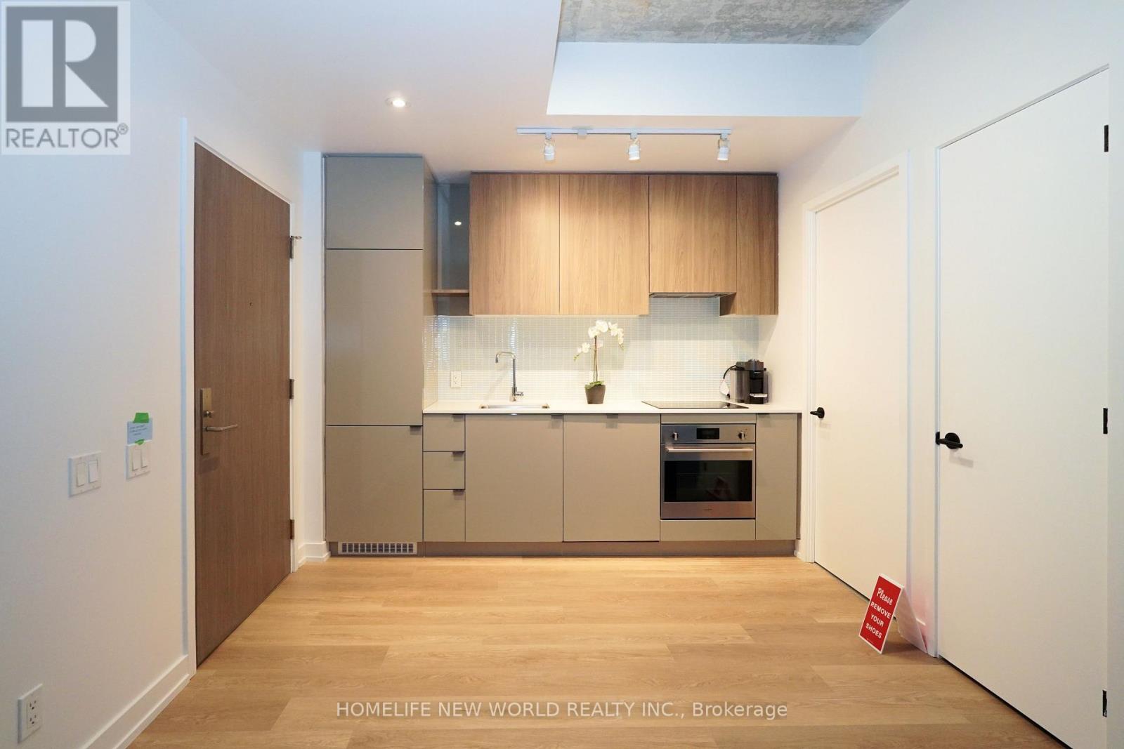#233 161 ROEHAMPTON AVENUE - 8