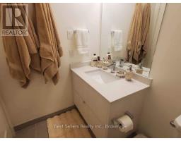 1605 - 330 Richmond Street W, Toronto, ON M5V0M4 Photo 14