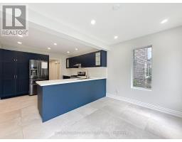 21 Mayvern Crescent, Richmond Hill, ON L4C5J5 Photo 16