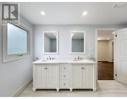 21 Mayvern Crescent, Richmond Hill, ON L4C5J5 Photo 31