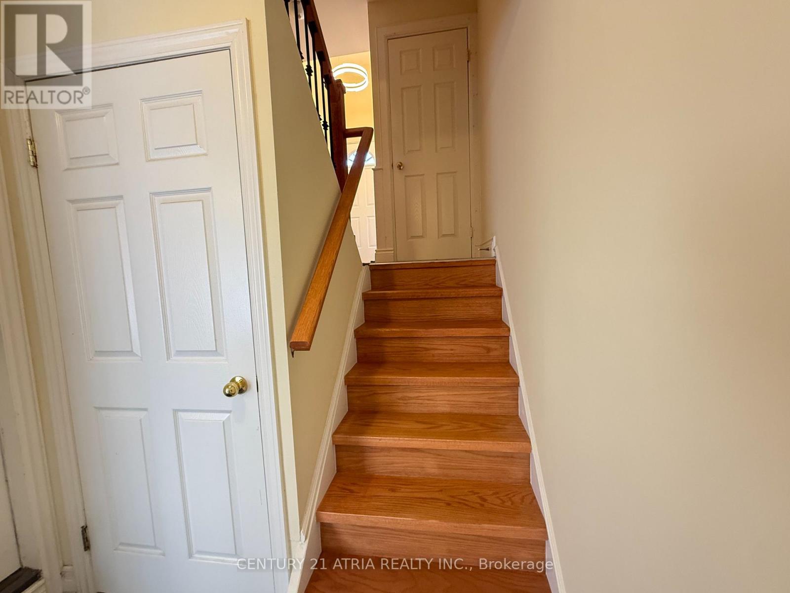 73 STATELY WAY - 23