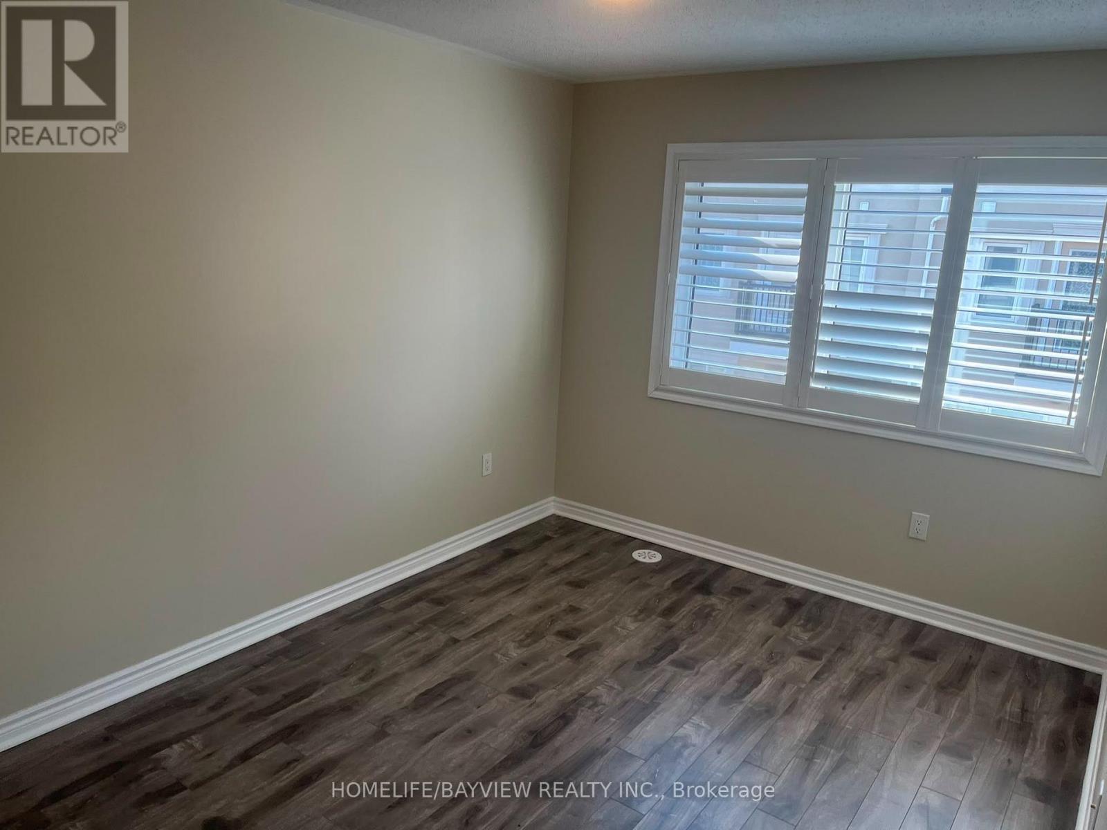 24 GEORGE PATTON AVENUE - 17