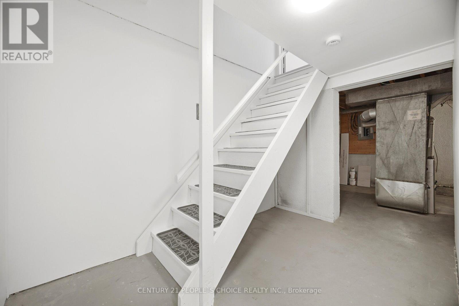 4 FURNESS CRESCENT - Image 26