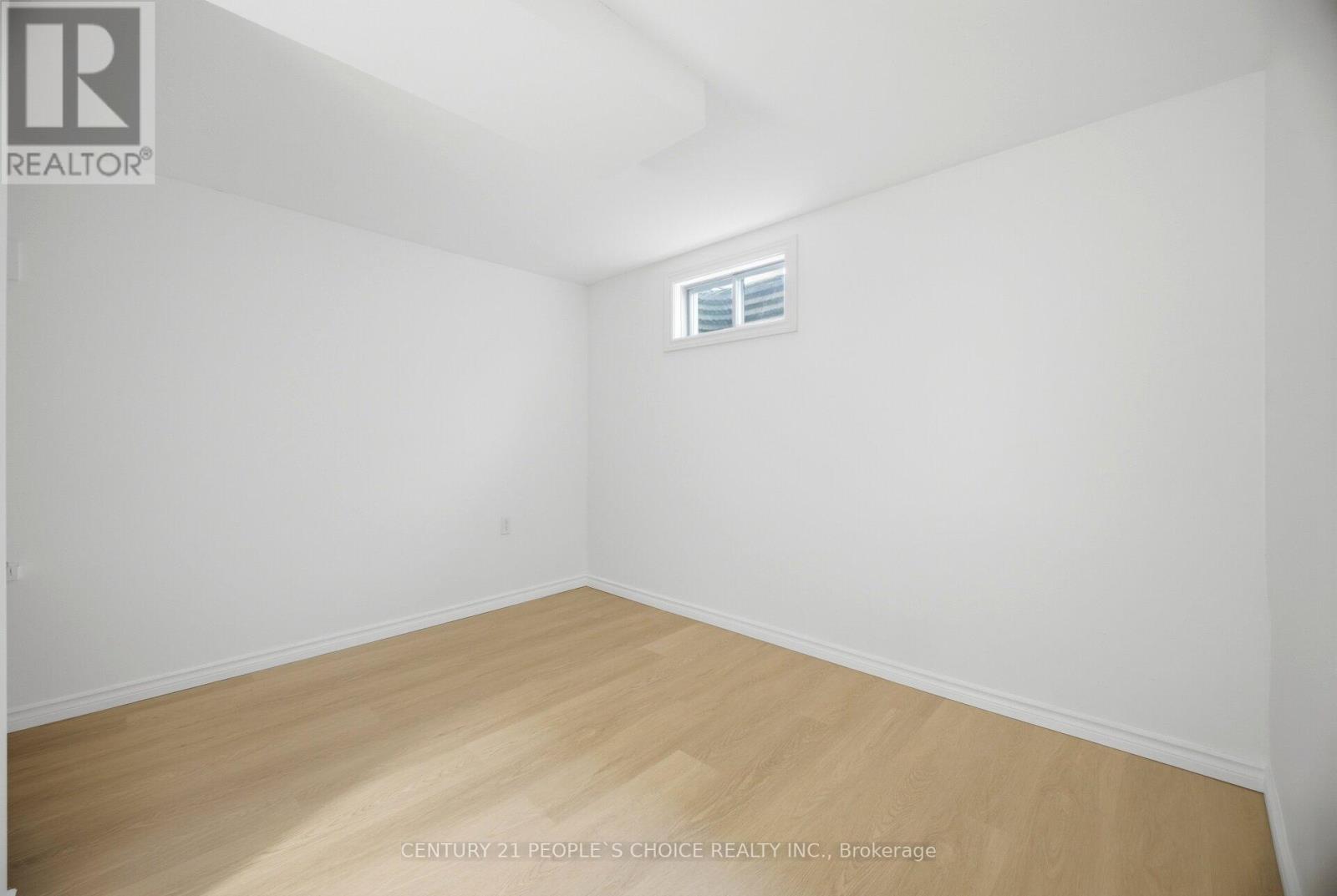 4 FURNESS CRESCENT - Image 35