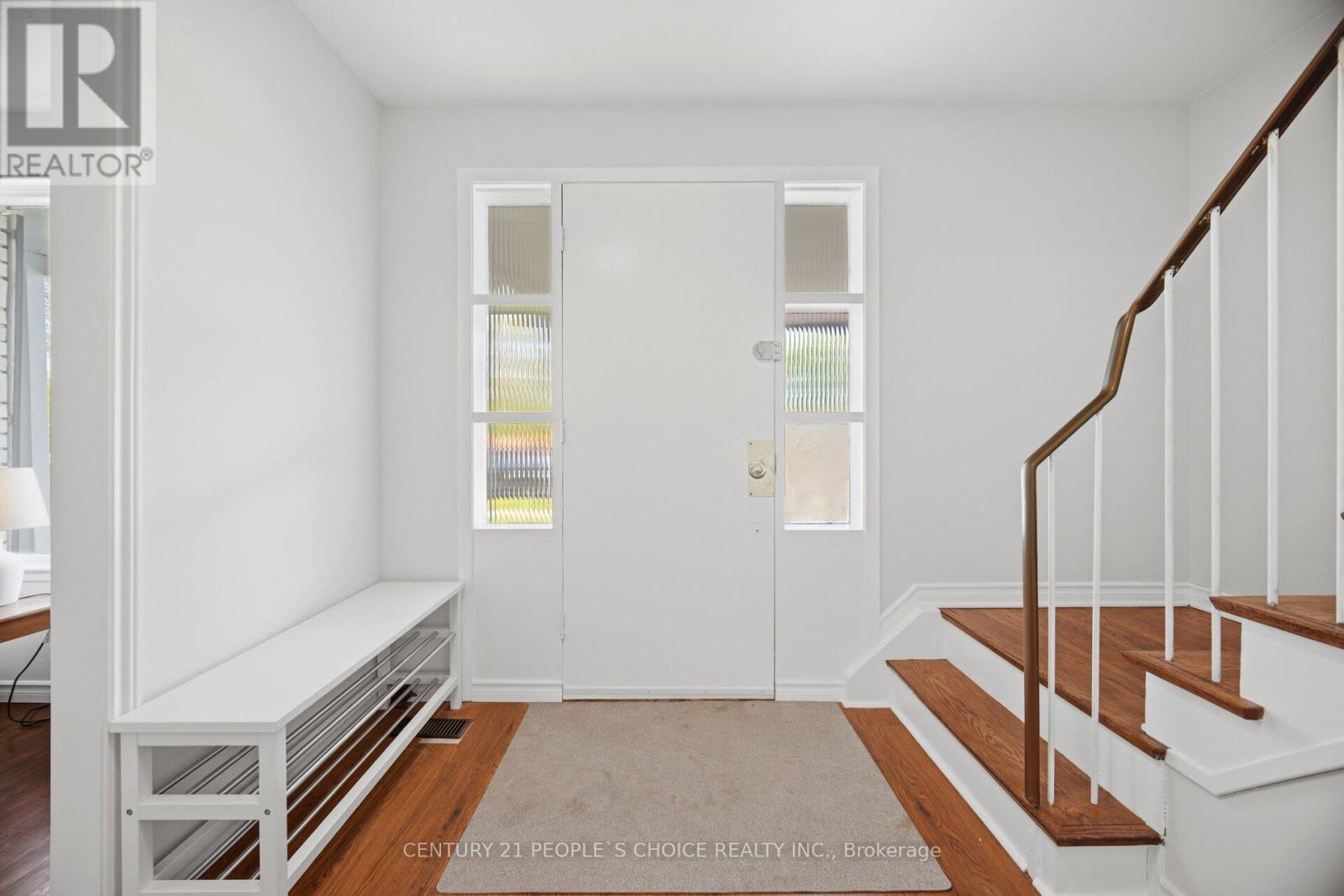 4 FURNESS CRESCENT - Image 4