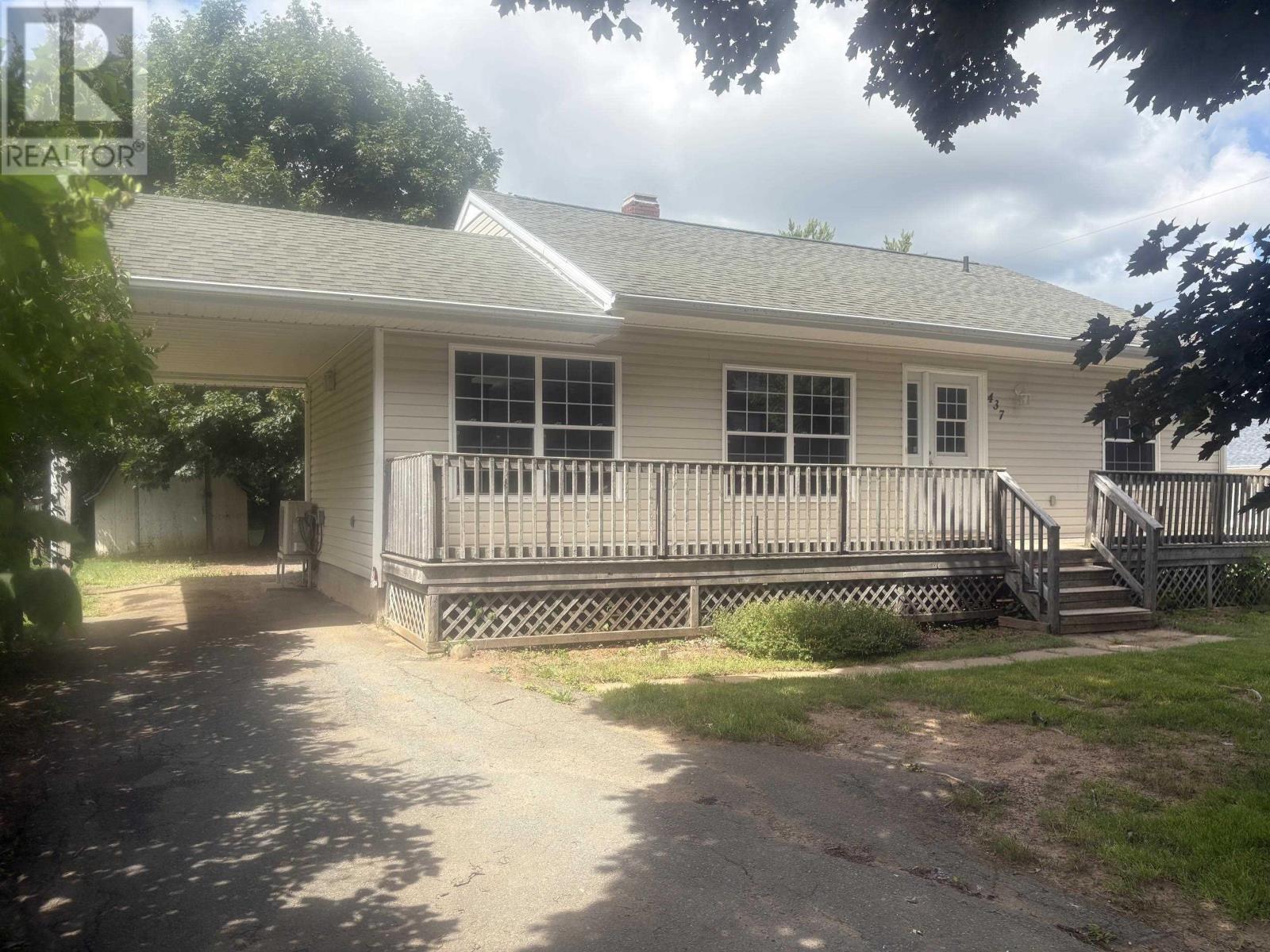 437 Main Street