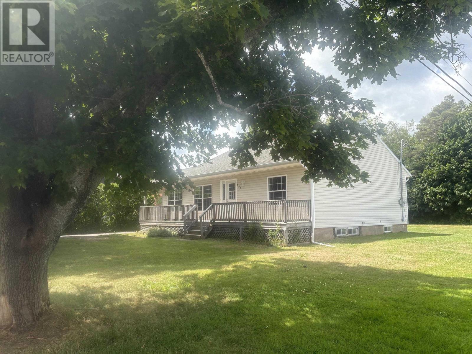 437 Main Street, Middleton — photo 2