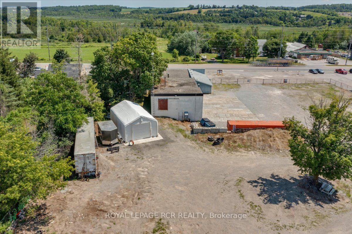 48 Highway 7 & 12, Brock (Sunderland), Ontario, L0C1H0, Brock (Sunderland), Ontario — photo 4 of 5