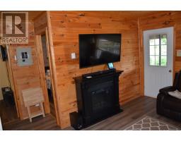 93 Penney Lane thumbnail 13