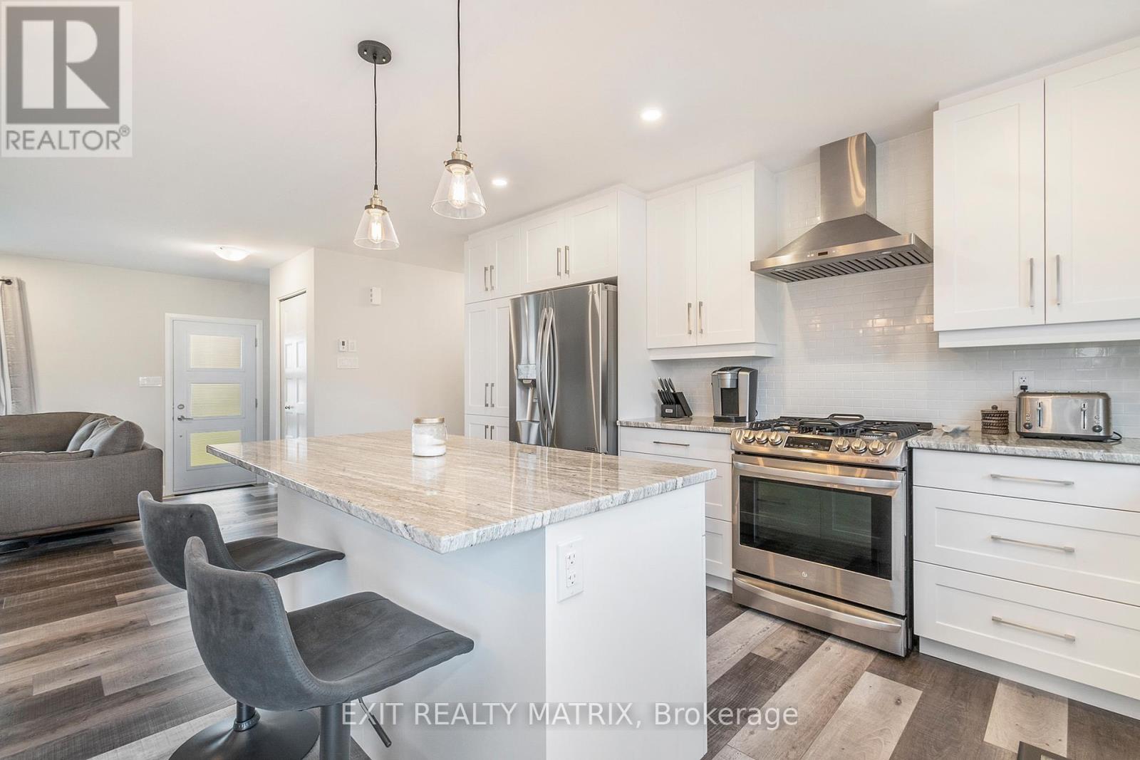25 GLENCO ROAD - 10