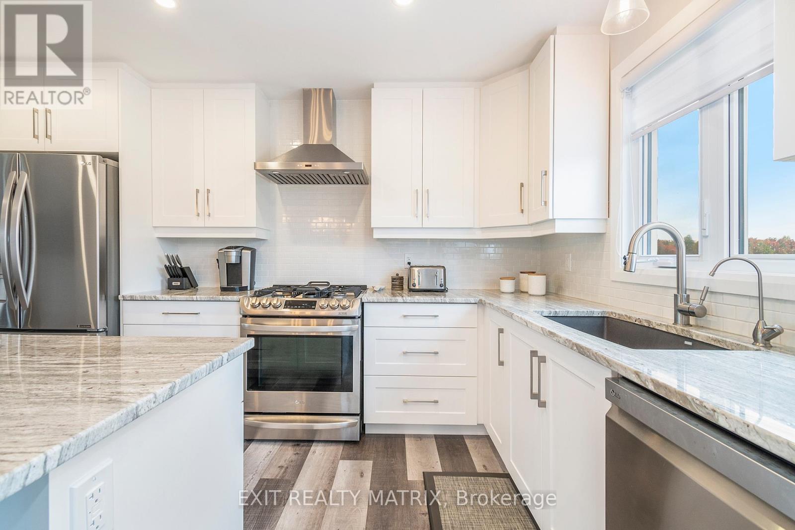 25 GLENCO ROAD - 7