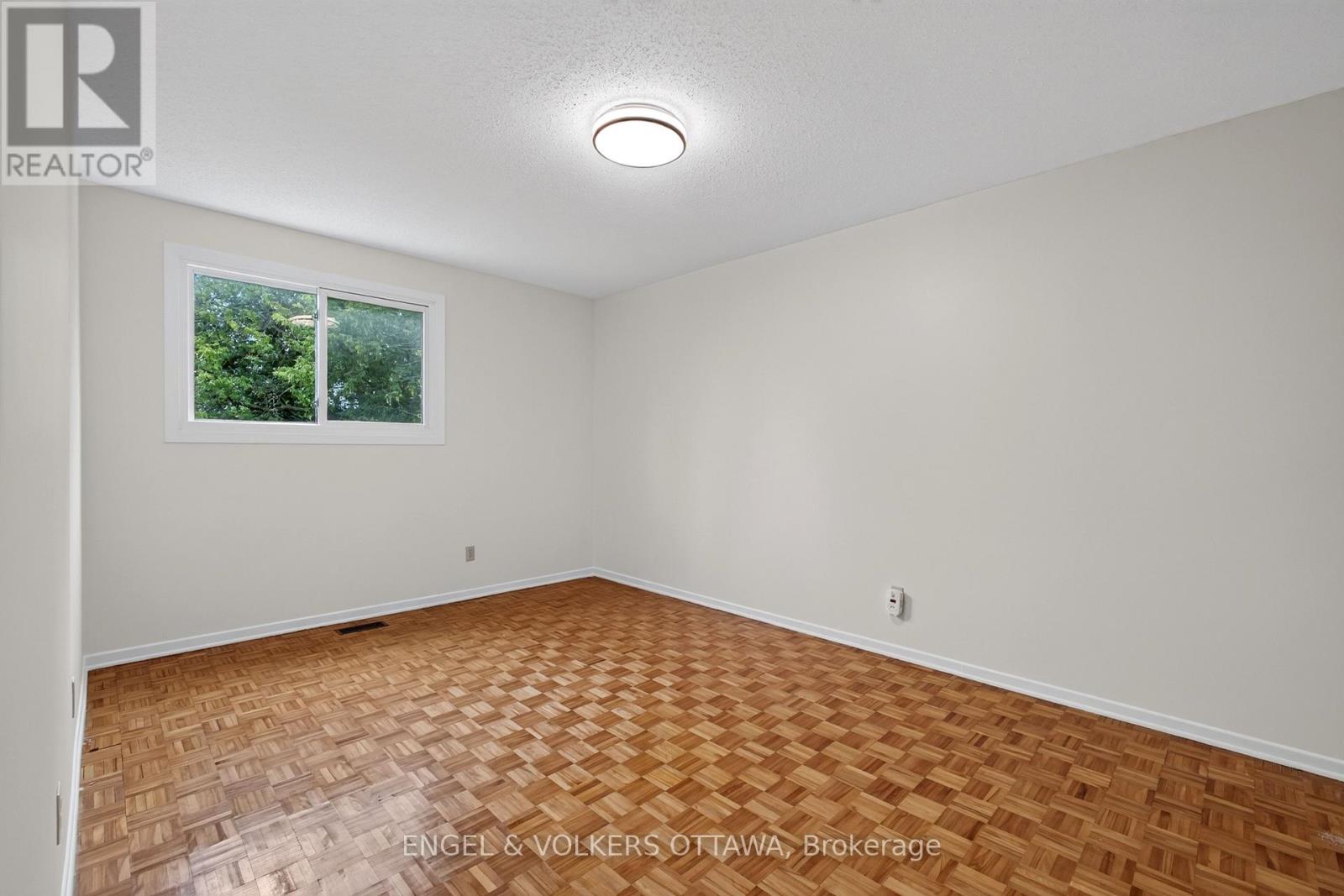 4 Bed, 2 Bath House for Rent in Ottawa – 176 BIRCH HILL PRIVATE, Ottawa – MLS# X13623912 - Image 29