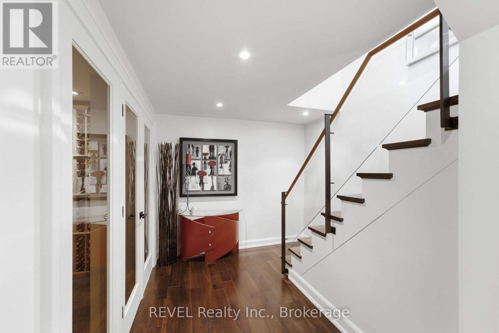 #14 275 PELHAM ROAD - 29