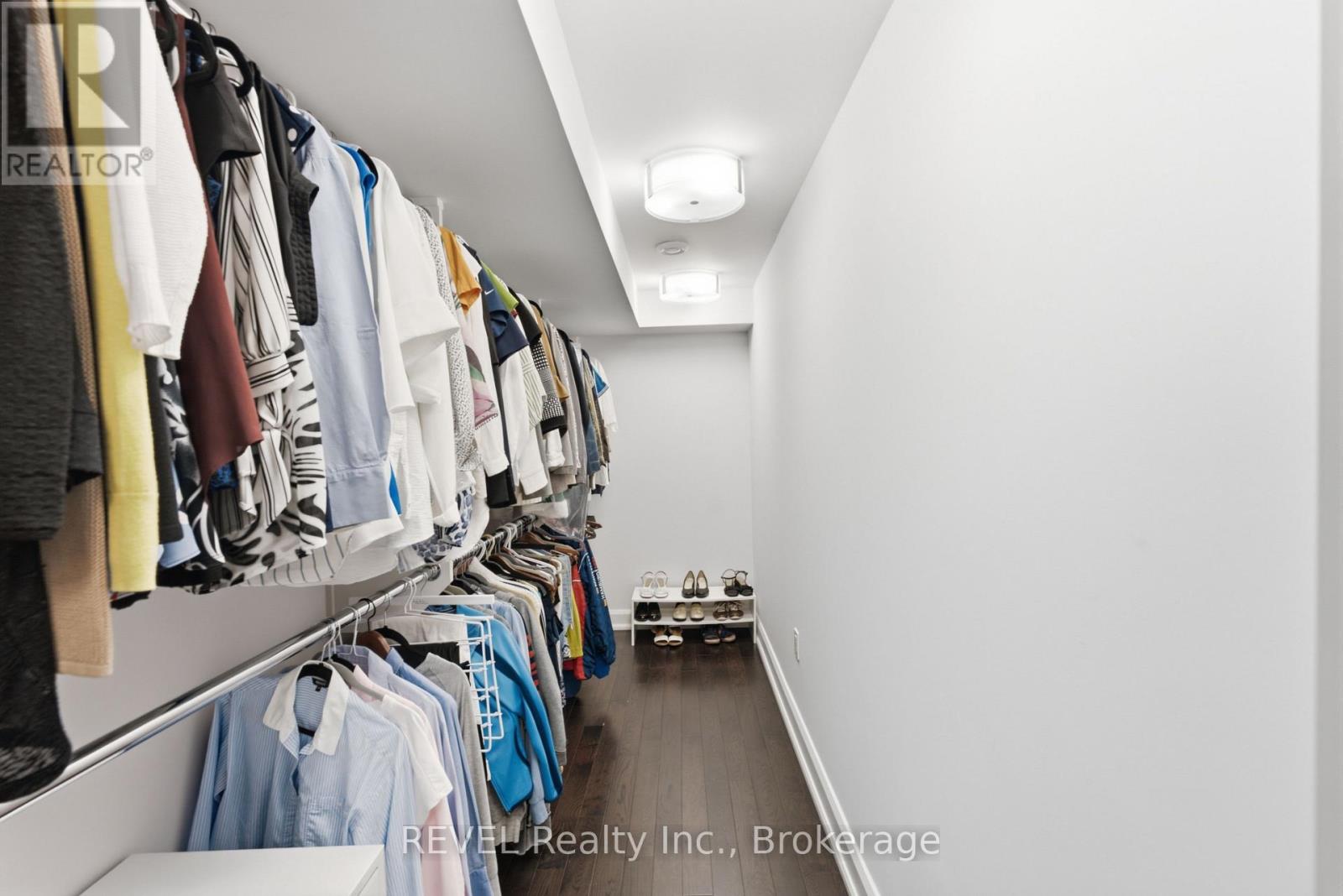 #14 275 PELHAM ROAD - 41