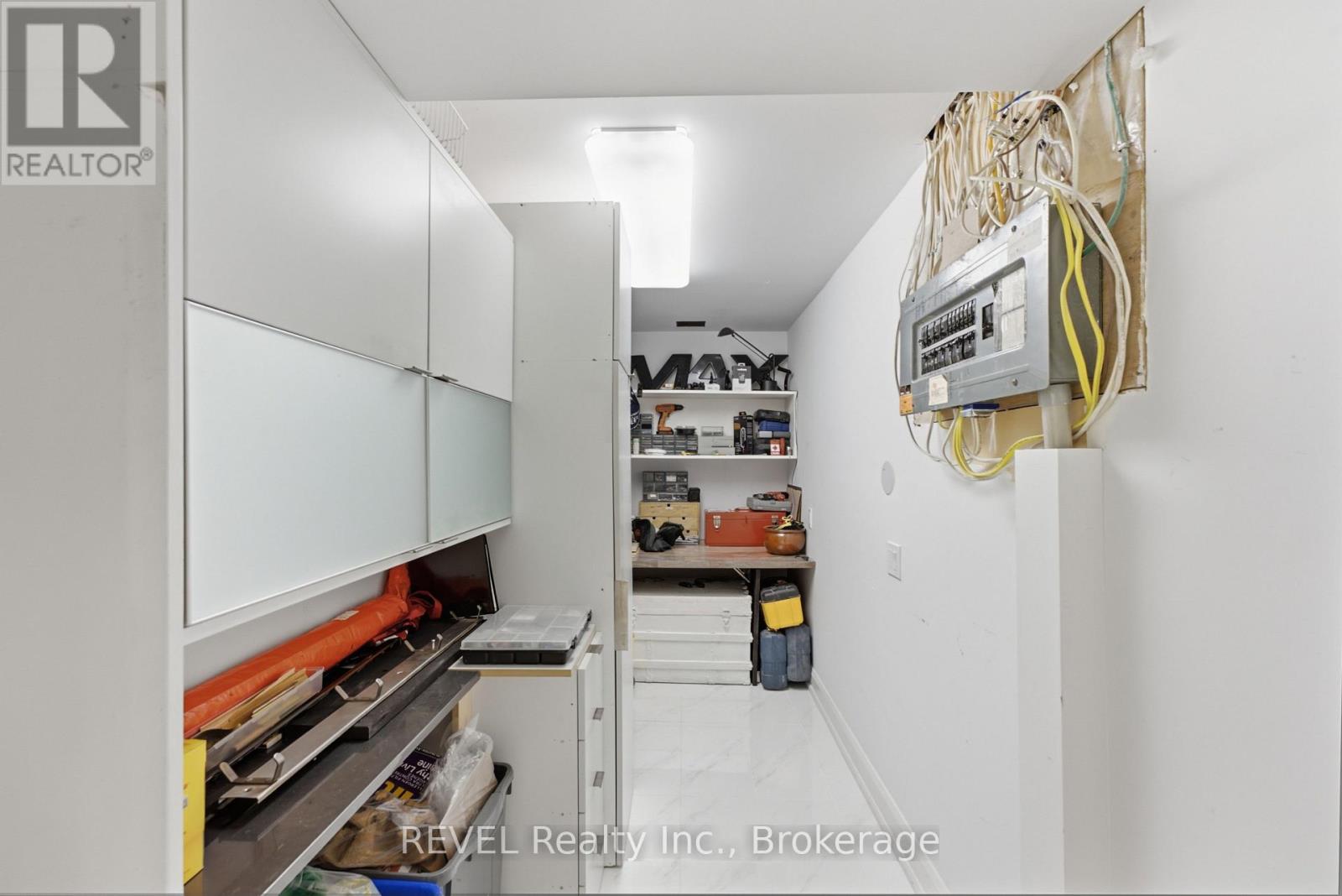 #14 275 PELHAM ROAD - 43